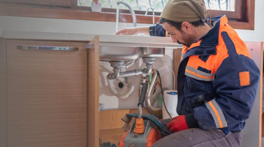 Professional emergency plumbing in Pfeifer, KS
